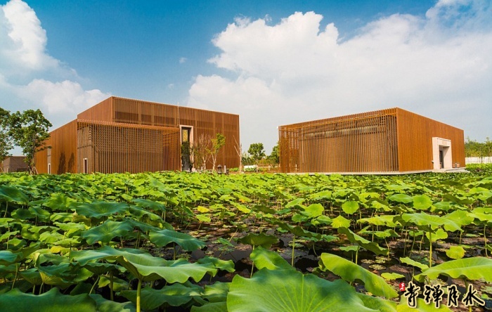 Suining moon water temple named the world's top 9 most beautiful religious building